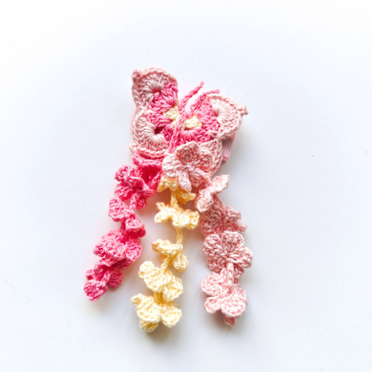 Festive Flutter Clips