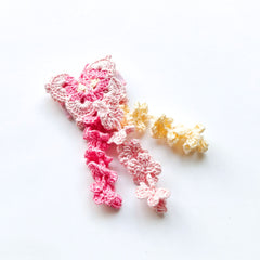 Festive Flutter Clips